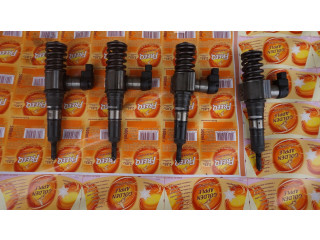 Форсунка     Audi A3 S3 8P   