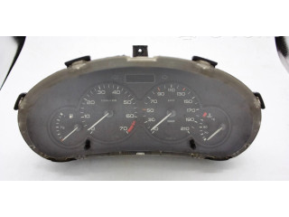 Přístrojová deska  Citroen Berlingo 2001 9651740180  