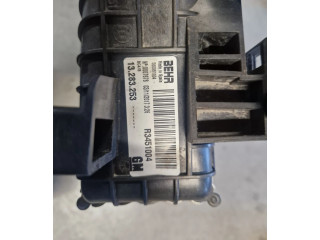 Интеркулер  13283253   Opel Meriva B 