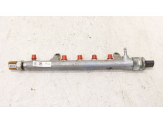 Топливная рампа 03L130089B   Volkswagen Golf VI  