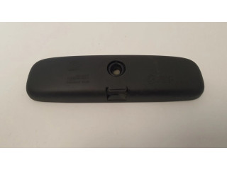 Зеркало заднего вида (в салоне)