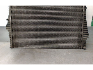 Интеркулер  30748808, 989581K   Volvo XC90 