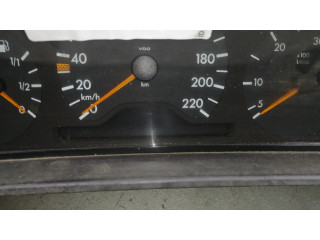 Přístrojová deska Mercedes-Benz E W210 1999 2105401248