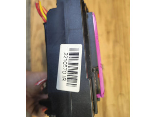 Блок предохранителей 22105701R Audi A5 8T 8F