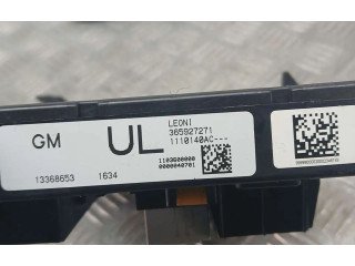   Pojistková skříňka 13368653, 365927271   Opel Zafira C 2011