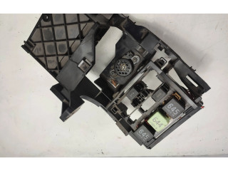 Блок предохранителей  7N0937503   Skoda Yeti (5L)    