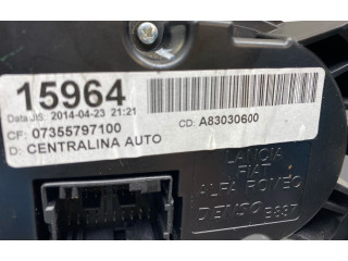 Блок управления климат-контролем 735579710   Fiat 500L