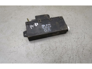 Рулевая рейка  Другие блоки управления / модули 811907397C, 5DA00541700   Audi 80 90 S2 B4 1991 - 1996 года