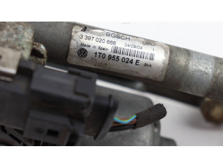 Интеркулер  1T0955024E, 1T0955120C   Volkswagen Touran I 