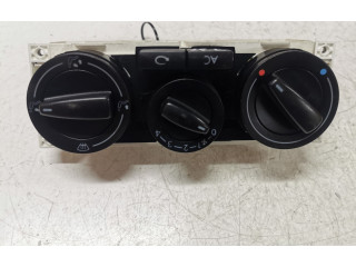 Блок управления климат-контролем 3U0820045A, 90151216   Skoda Superb B5 (3U)