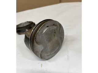 Píst 1701240, M174T5C Ford Mustang VI MF8F