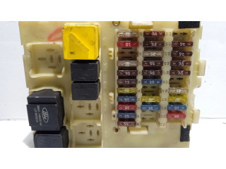 Pojistková skříňka Řídící jednotka BSM 98AG14K150 Ford Focus 1999