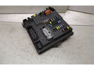 Блок предохранителей 30728512, 05W263   Volvo S80    