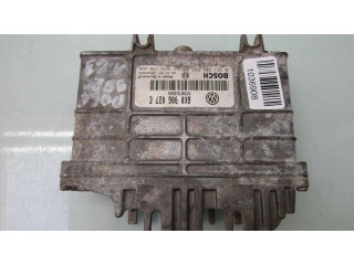 Блок управления двигателем ECU