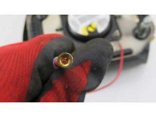 Подушка безопасности водителя 16866428 Chevrolet Cavalier