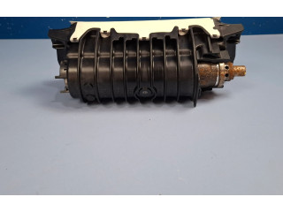 Подушка безопасности пассажира 8R0880204D Audi Q5 SQ5