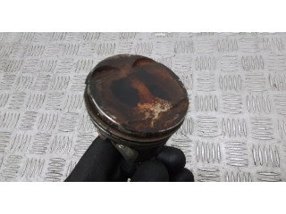 Поршень Kolben mit Pleuel  04ER  Volkswagen Jetta USA  