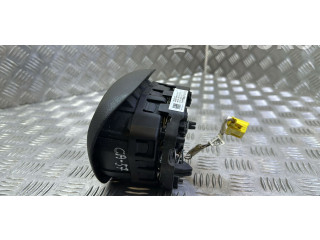 Подушка безопасности водителя 3T0880201F Skoda Octavia Mk3 (5E)