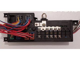 Блок предохранителей 8637841, 518717004   Volvo V70    