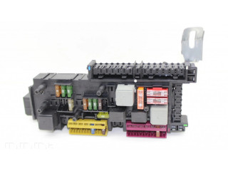 Pojistková skříňka 2049060105, 2049019602 Mercedes-Benz C W204 2011