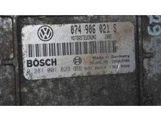 Блок управления двигателя 074906021S, 28SA3700   Volkswagen Transporter - Caravelle T4