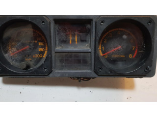 Přístrojová deska  Mitsubishi Pajero 1990 MB741967, 69726640  