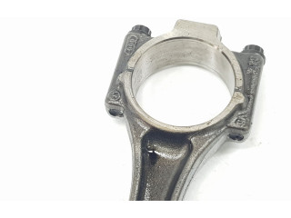 Шатун DGTE 03L105401A, 03L105401A    Skoda Karoq  