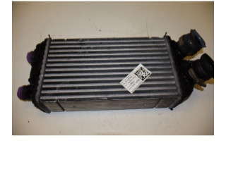 Интеркулер 9825341380 Peugeot 2008 II