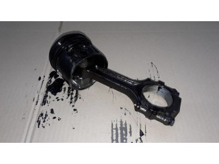 Píst Alfa Romeo 156 pro naftový motor 1.9