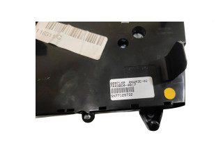 Блок управления климат-контролем 8697140, 04W43E02 Volvo V70