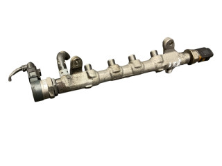 Топливная рампа 03L089N Audi A1 для двигателя Cay