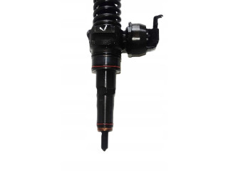 Форсунка 038130073AQA    Audi A3 S3 8L   