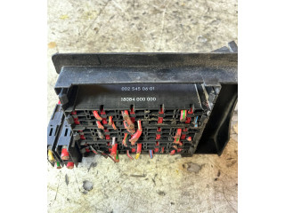 Pojistková skříňka 0025450601, 18084000000 Mercedes-Benz C W202 1998