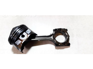 Поршень с шатуном Mitsubishi Carisma для бензинового двигателя 1.8