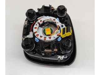 Подушка безопасности водителя 32384652 Volvo XC40