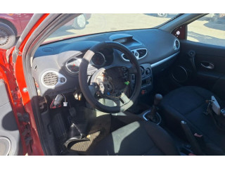 Руль Renault Clio III  2005 - 2012 года       