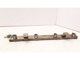 Vstřikovací lišta 04891575AA, 04891575 Chrysler Sebring (JS) pro benzínový motor 2.4