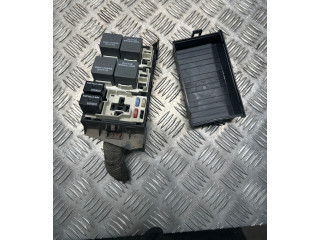 Блок предохранителей Jeep Grand Cherokee для двигателя EXF