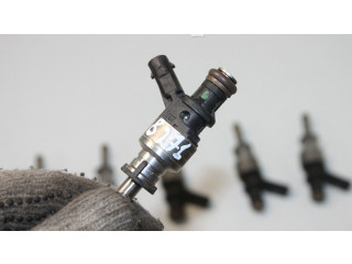 Vstřikovač 104390520 Audi A6 S6 C7 4G pro benzínový motor 3.0