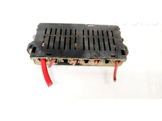 Ящик предохранителей (комплект) 9132323, 9132323   Volvo V70      