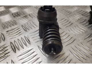 Vstřikovač 038130073BN   Volkswagen Caddy    BLS 