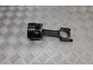 Поршень с шатуном Dacia Logan I