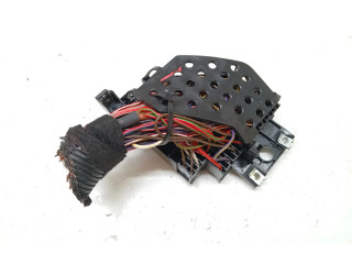 Блок предохранителей  4200572, 4200572   Saab 9-5    