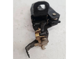 Zámek zadních dveří 7H0827161   Volkswagen Caddy 2004