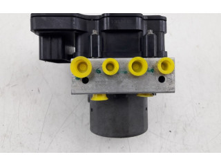 Jednotka ABS Tela Model S 2017