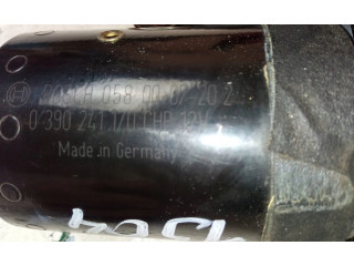 Моторчик стеклоочистителя     Mitsubishi Carisma