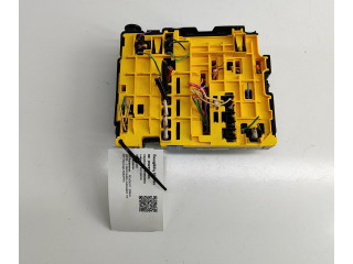 Блок предохранителей 9804848580 Peugeot 2008 II