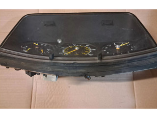 Панель приборов 1235426901   Mercedes-Benz W123       