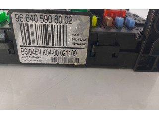 Řídící jednotka Peugeot 3008 I 2013