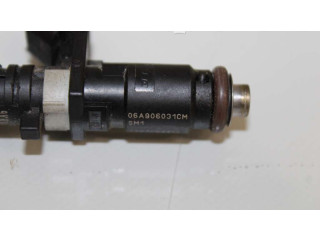 Форсунка 06A906031CM    Volkswagen Golf VI   